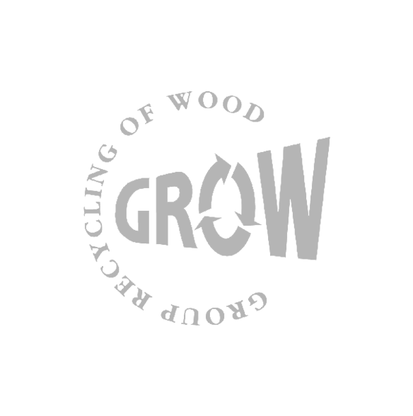 Logotipo GROW con símbolo de reciclaje en la letra O y texto circular sobre reciclaje de madera